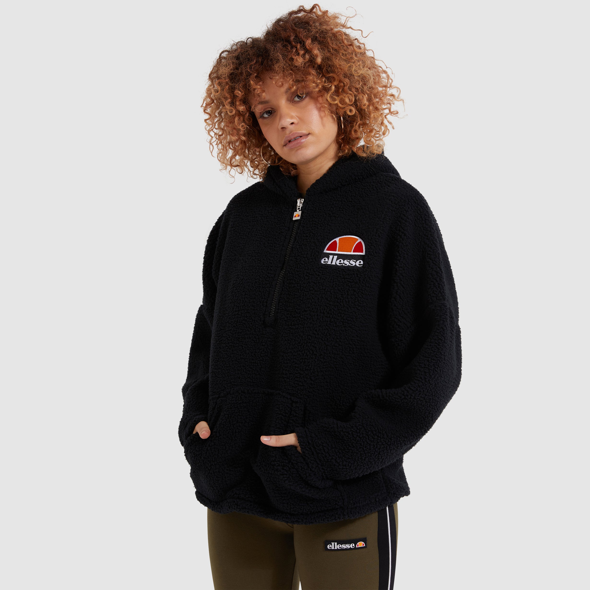 Seppy Hoody Black | ellesse UK
