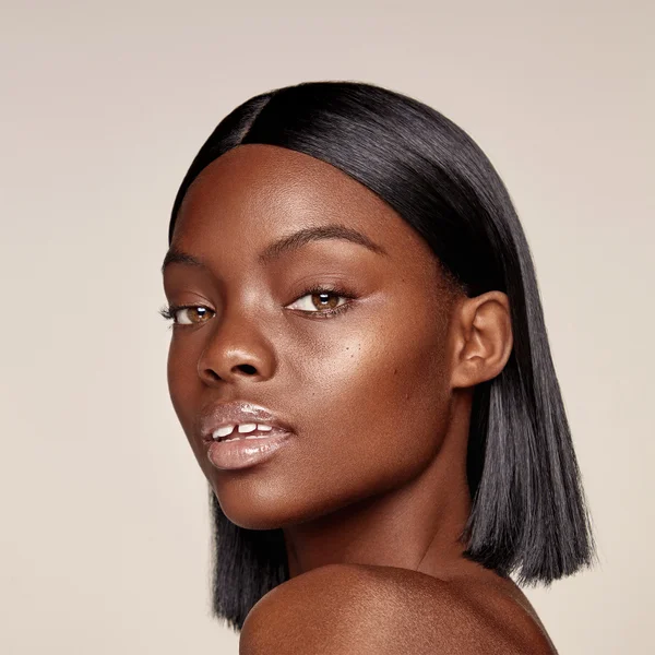 Morphe Glowstunner Hydrating Tinted Moisturiser 30ml (Various Shades)_3