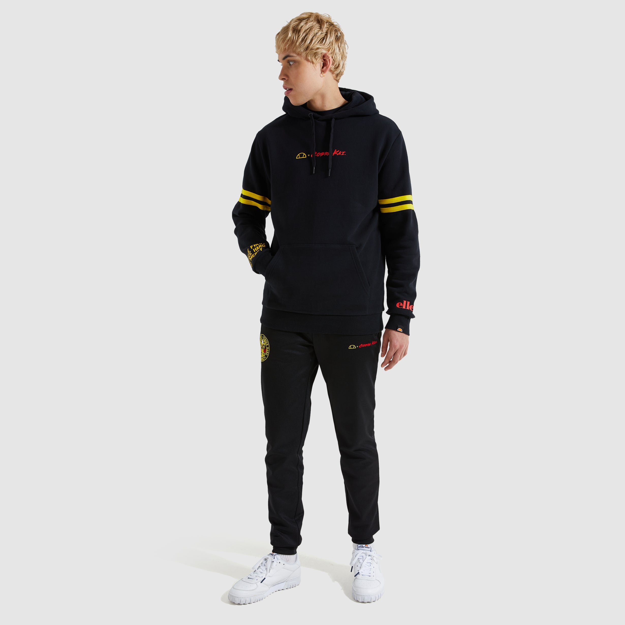 Men's Armadio OH Hoody Black | ellesse UK