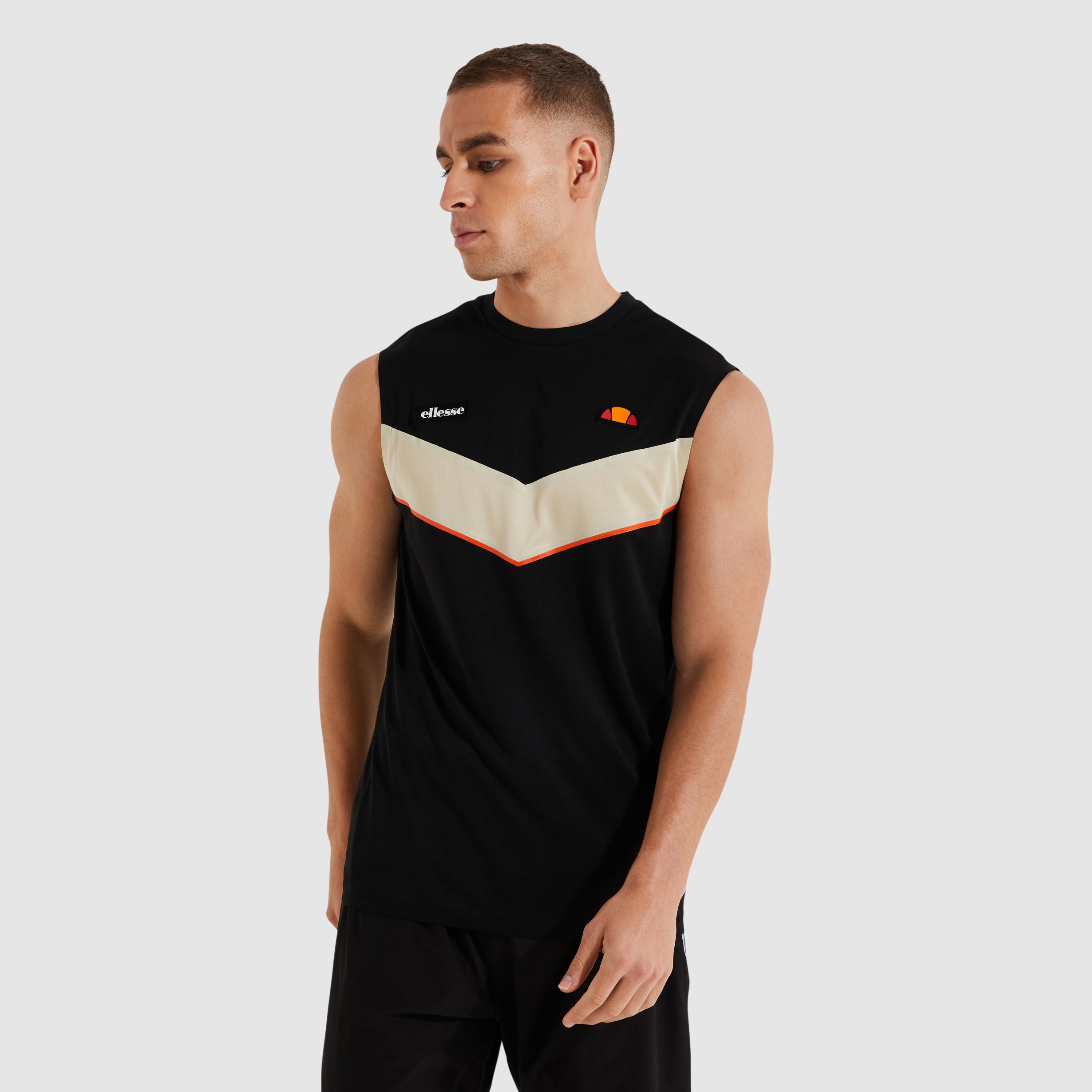 Men's Siggy Vest Black | ellesse UK