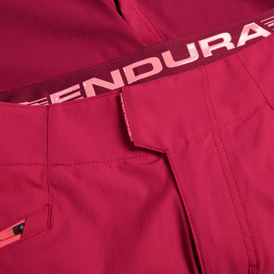 Women's SingleTrack Lite Shorts - Berry