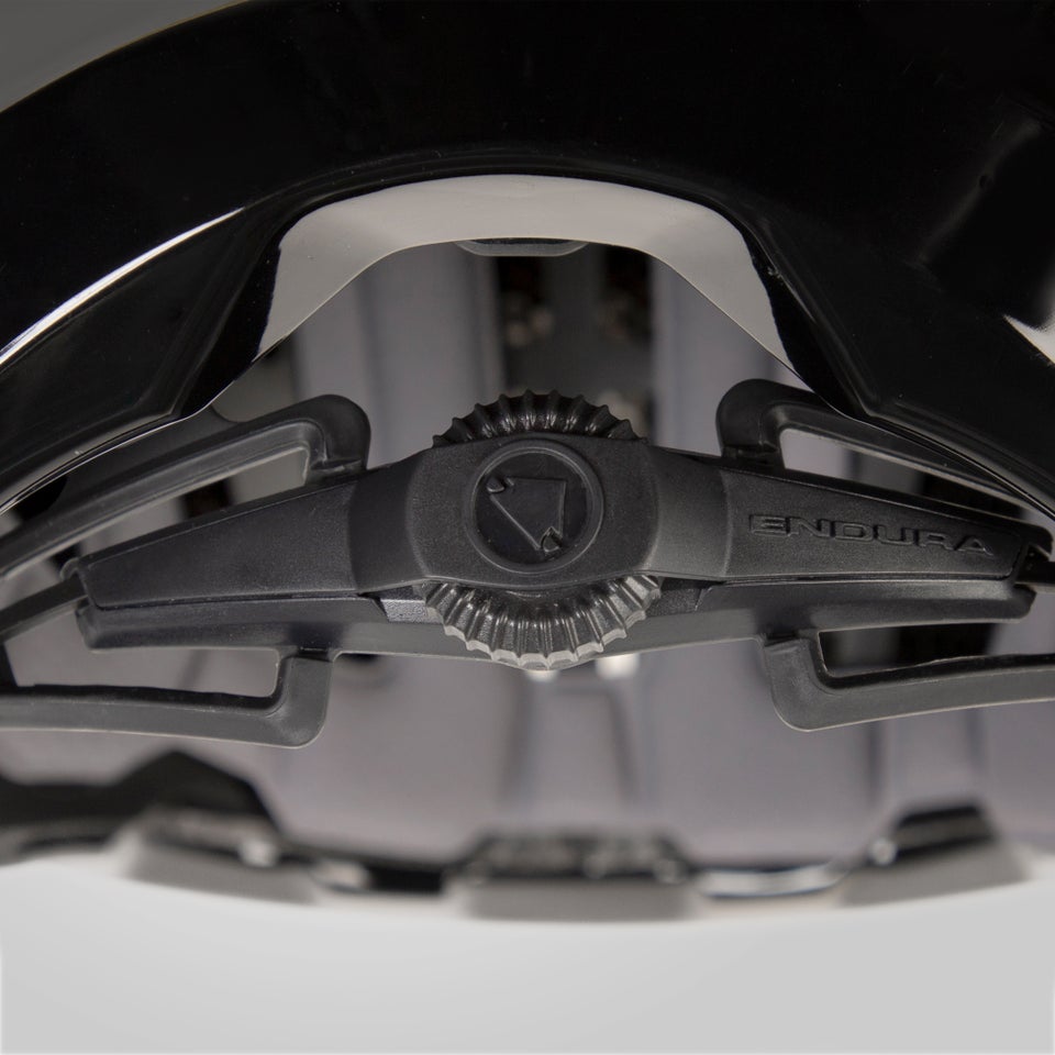 MT500 MIPS® Helm - Schwarz