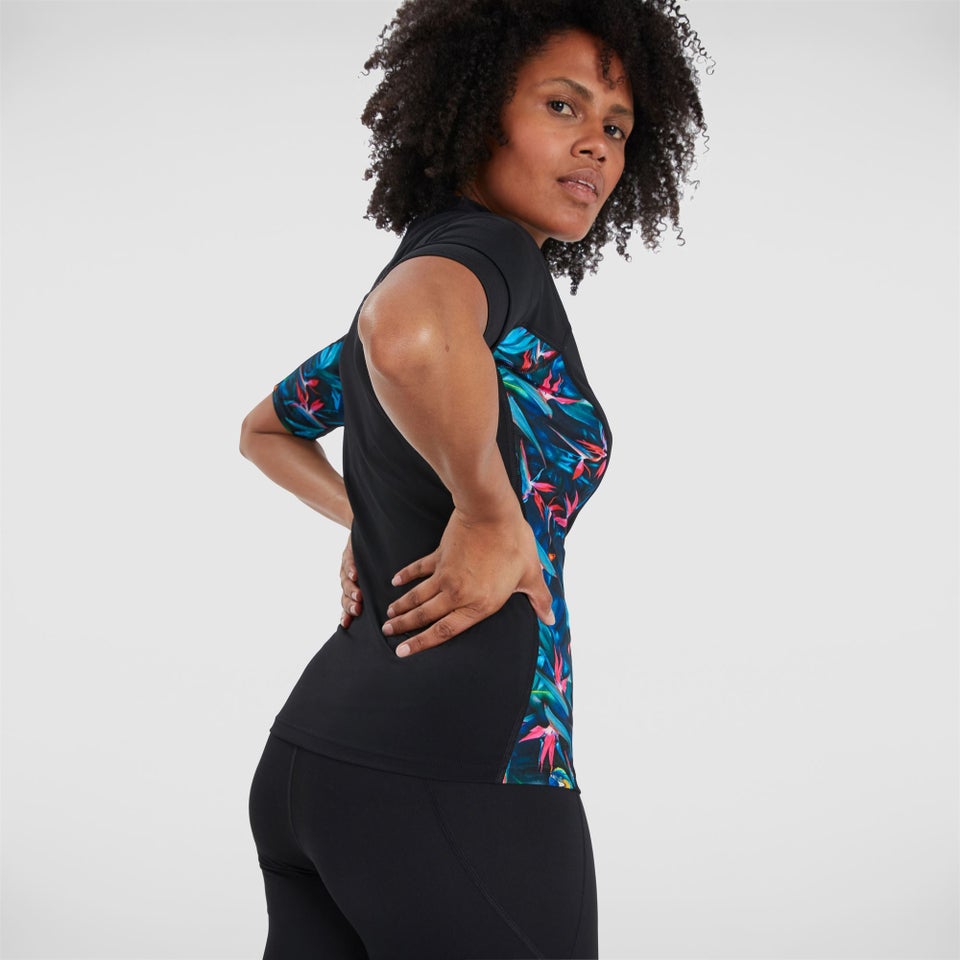 Women's Printed Short Sleeved Sun Protection Top Black/Pink