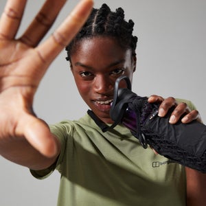 Relaxed Super Stretch Tech T-Shirt für Damen - Grün