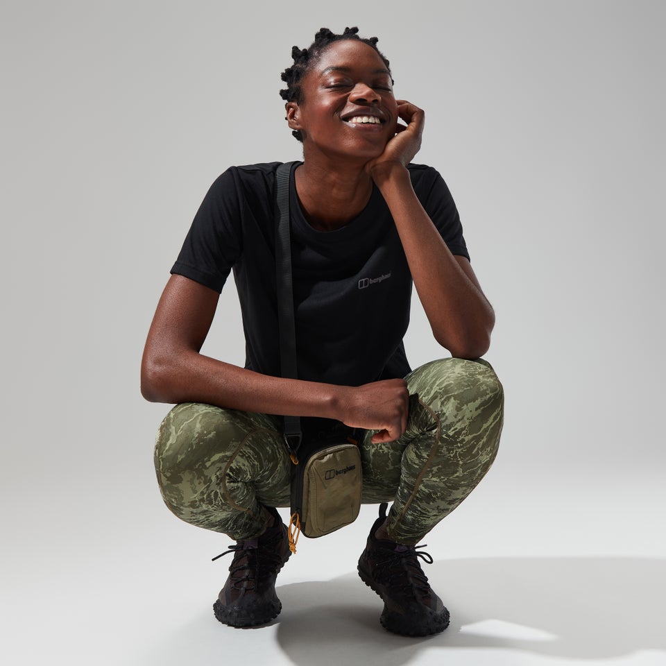 Women's Relaxed Tech Super Stretch Tee - Black