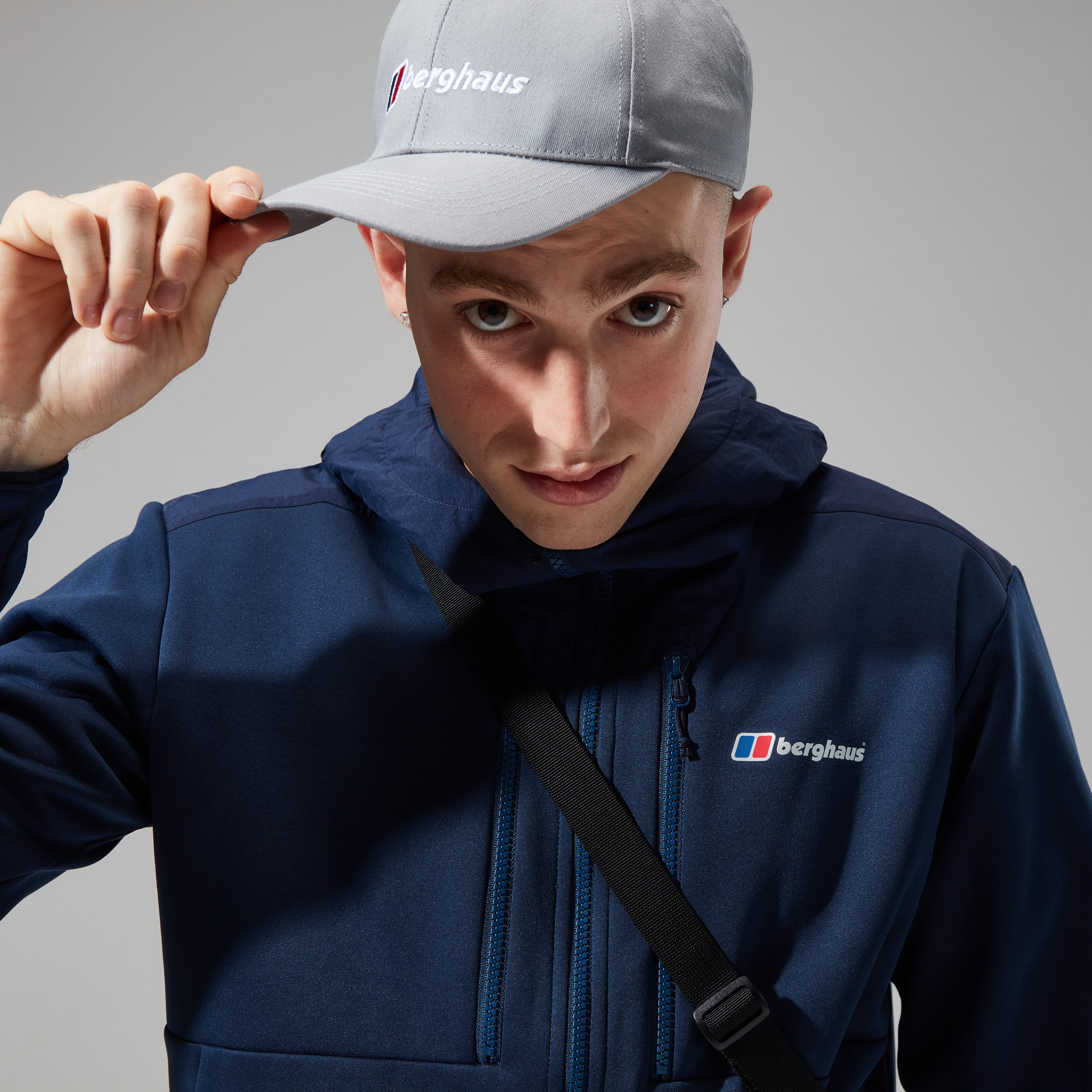 Men's Reacon Hooded Jacket - Dark Blue