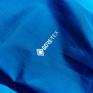 Paclite Peak Vented Gore-Tex Jacken für Herren - Blau/Dunkelblau