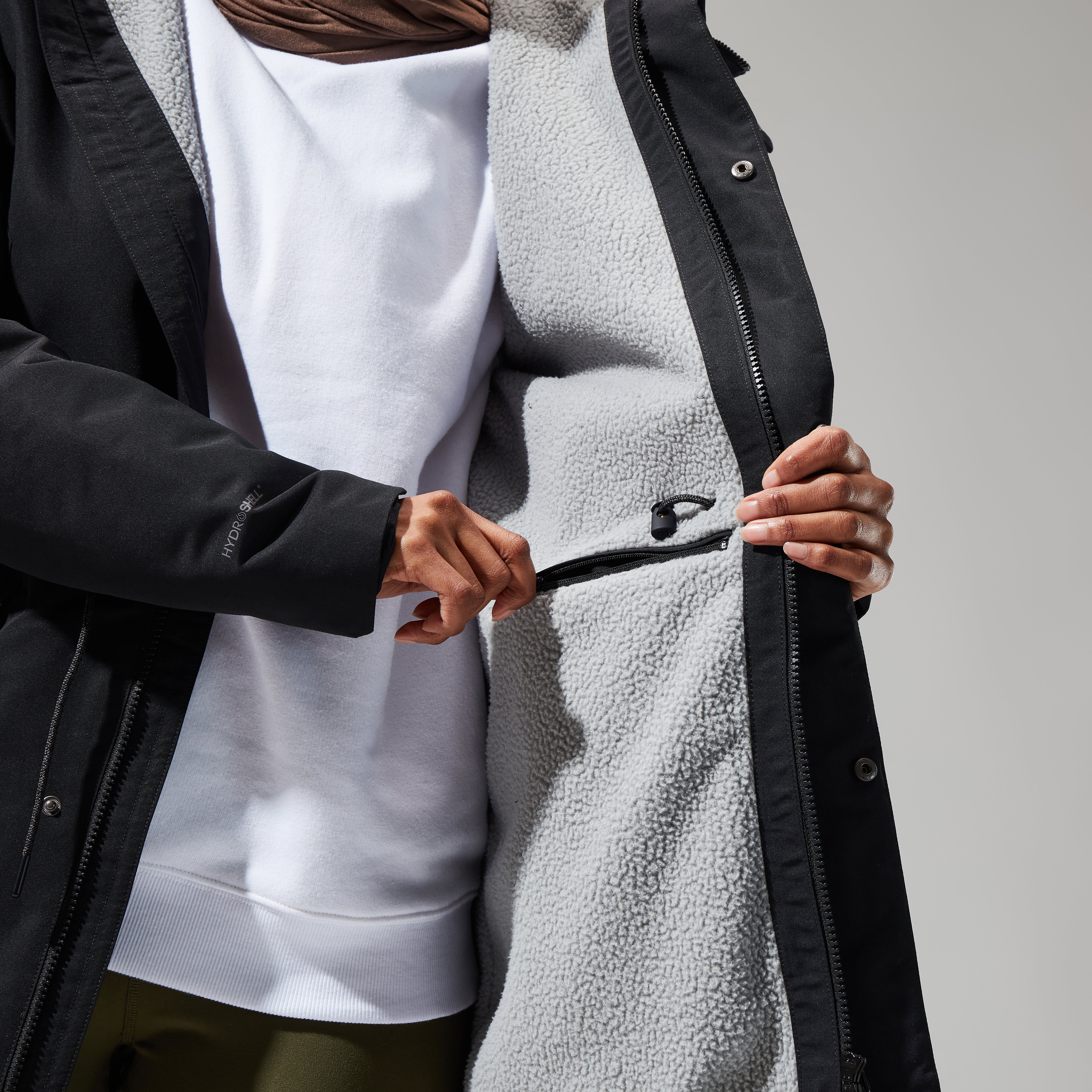 Women's Foxghyll Hooded Parka - Black/Grey | Berghaus
