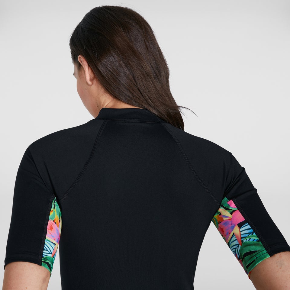 Women's Printed Short Sleeved Rash Top Black/Pink