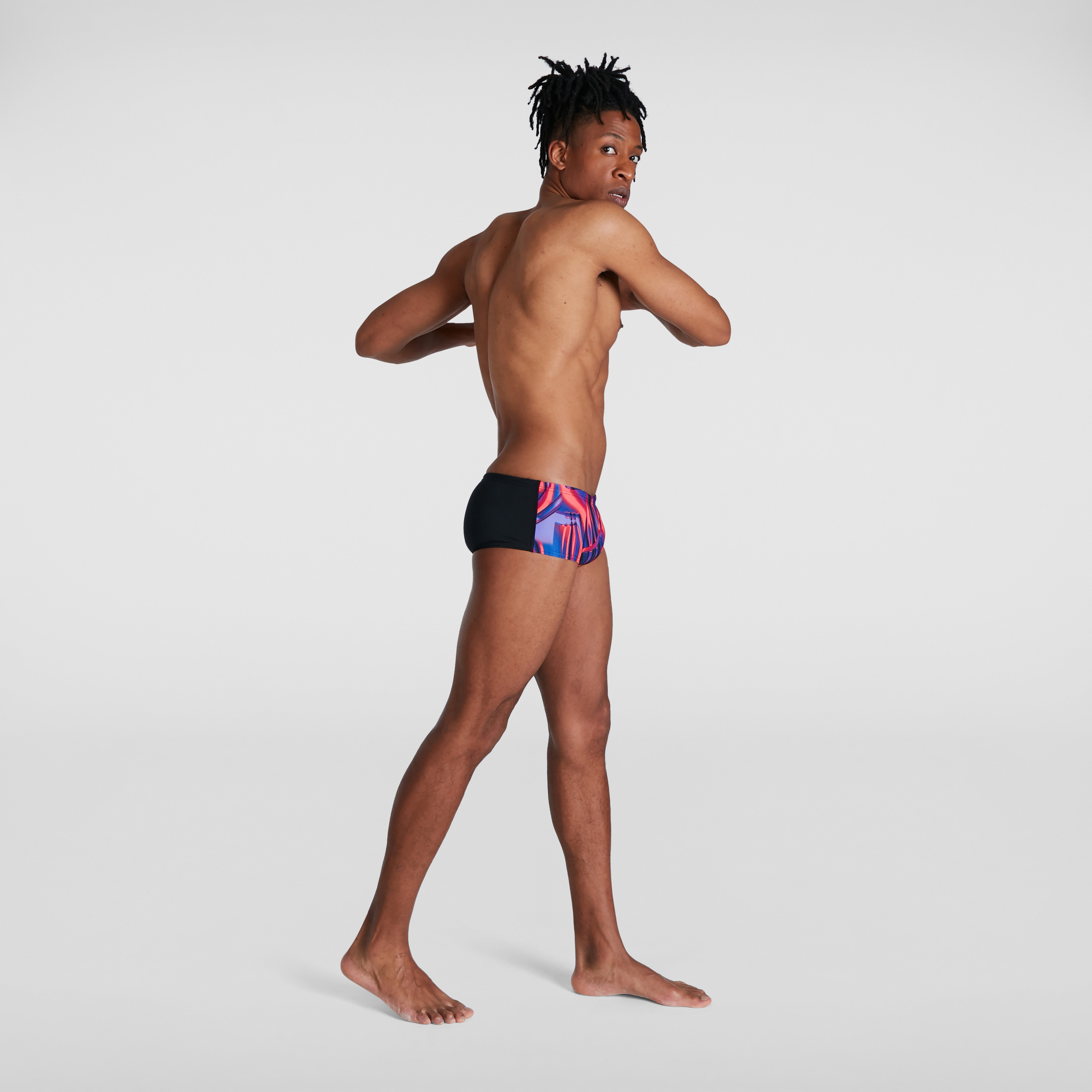 Men's Allover Digital 5.5" Brief Black/Red