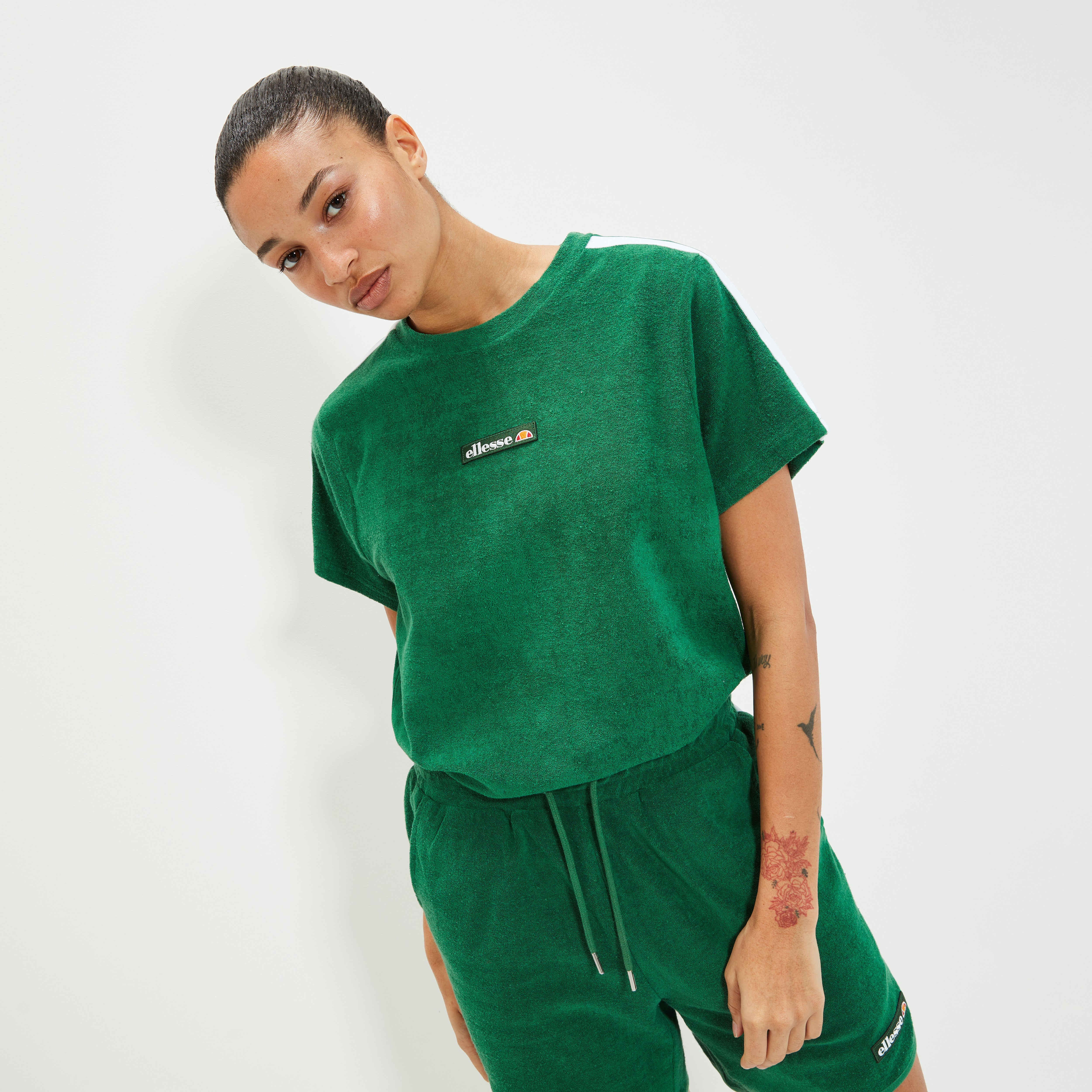 Unisex Piaria Tee Green | ellesse UK