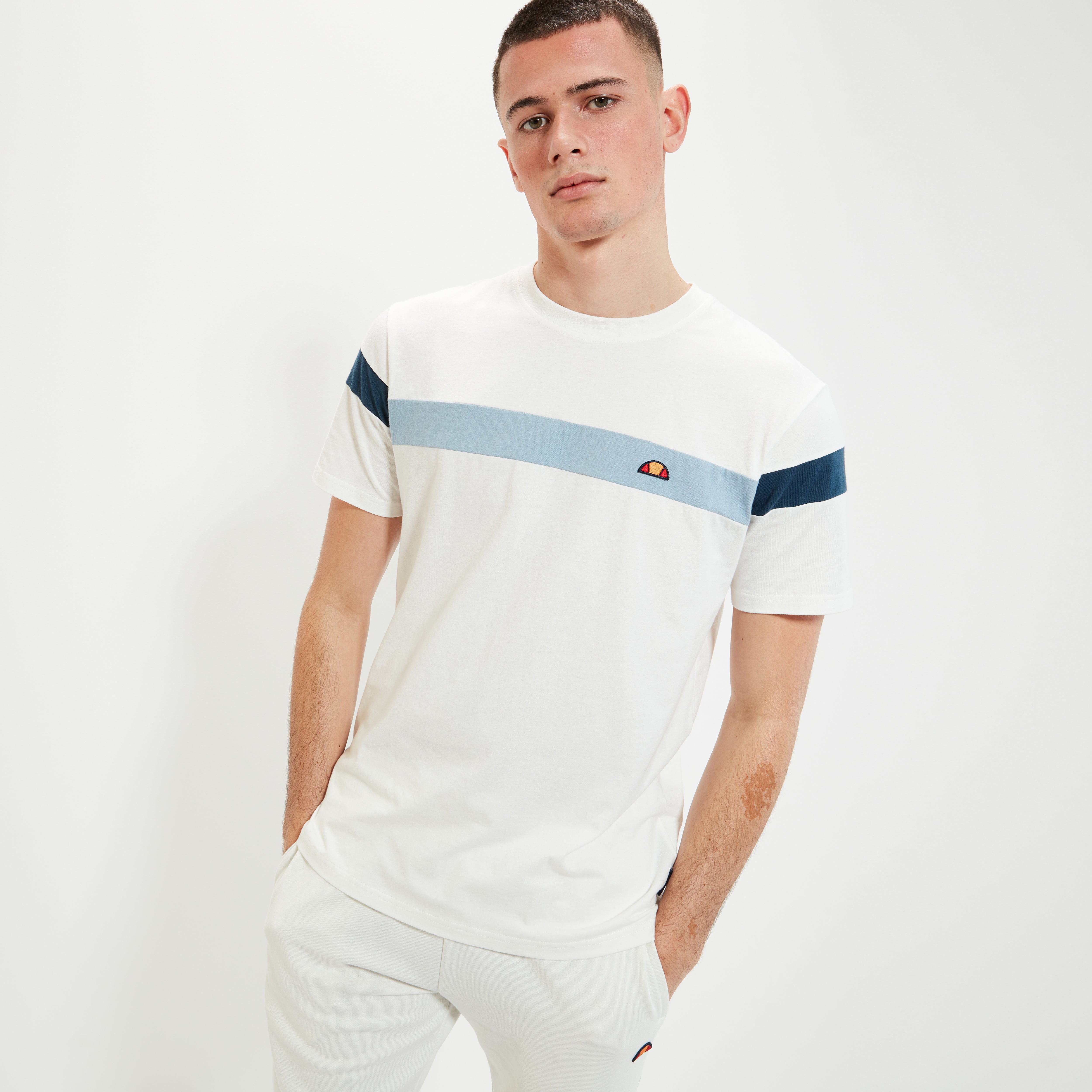 Men's Caserio Tee Off White | ellesse UK