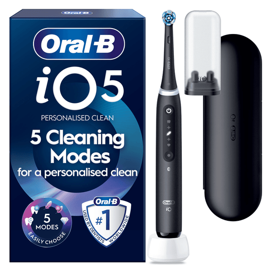 Oral-B iO5 Matt Black Electric Toothbrush + Travel Case + Refill