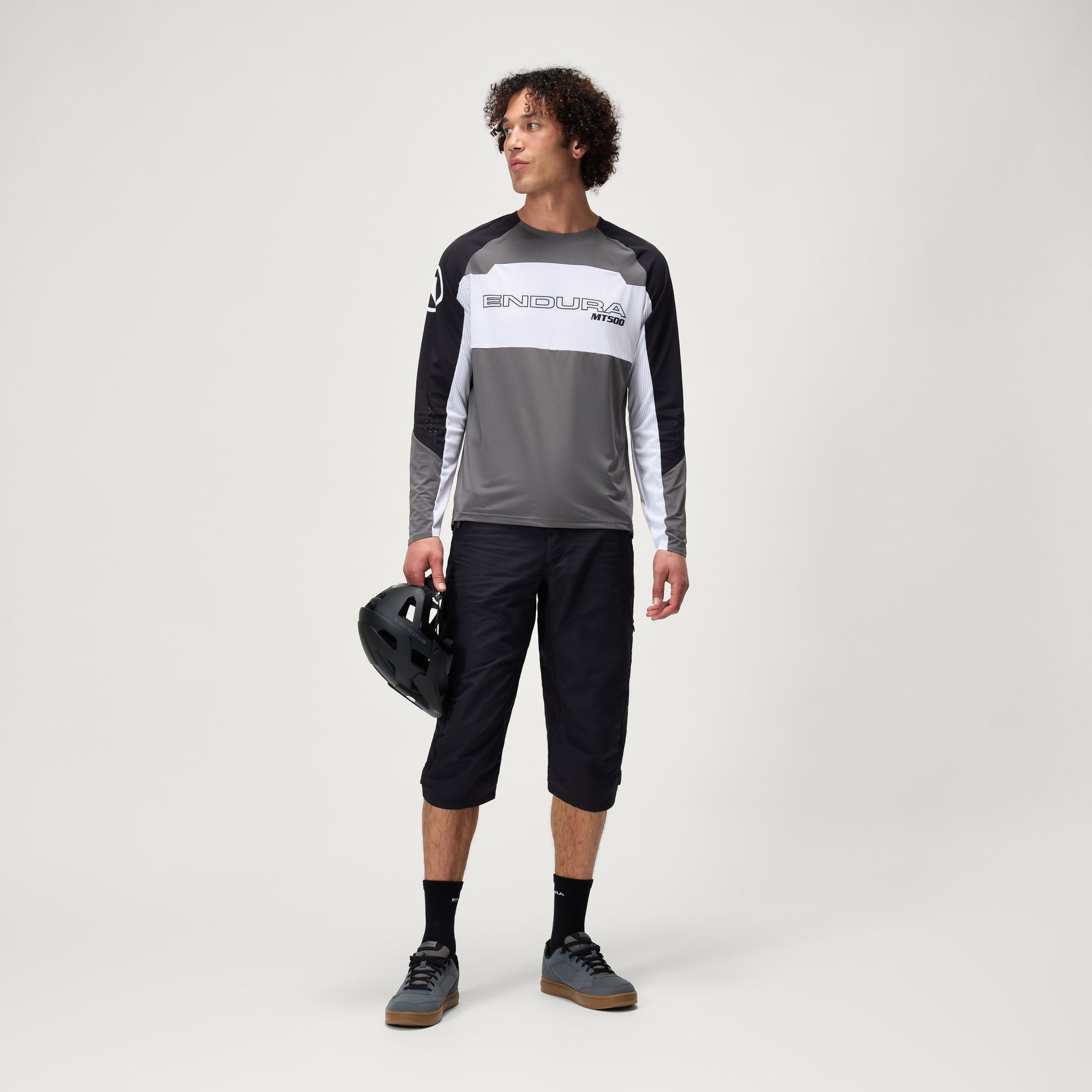 Men's Hummvee 3/4 Shorts (With Liner) - Black | Endura US