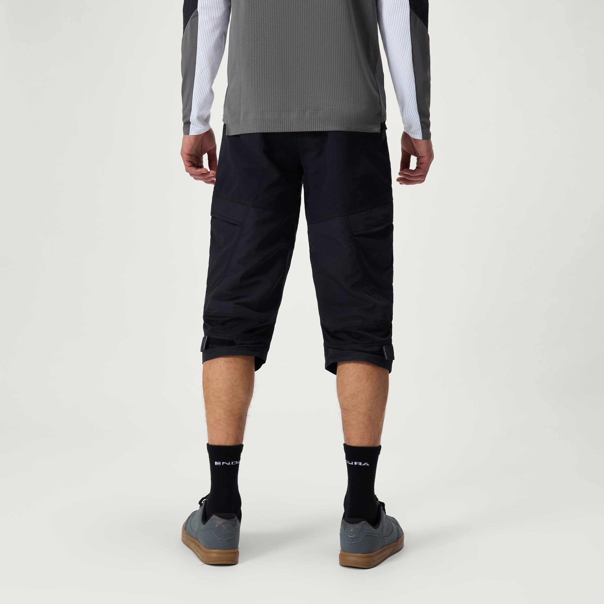 Men's Hummvee 3/4 Shorts (With Liner) - Black | Endura US