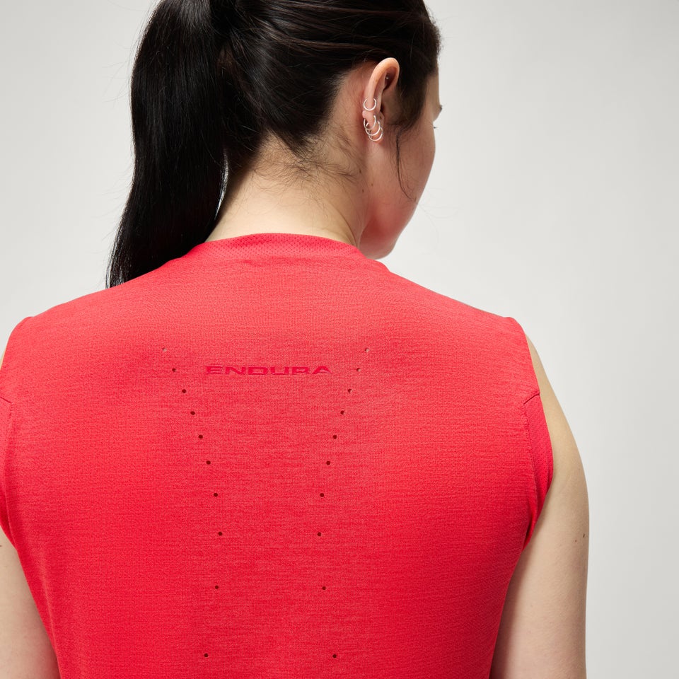 Women's SingleTrack Tank Top - Pomegranate