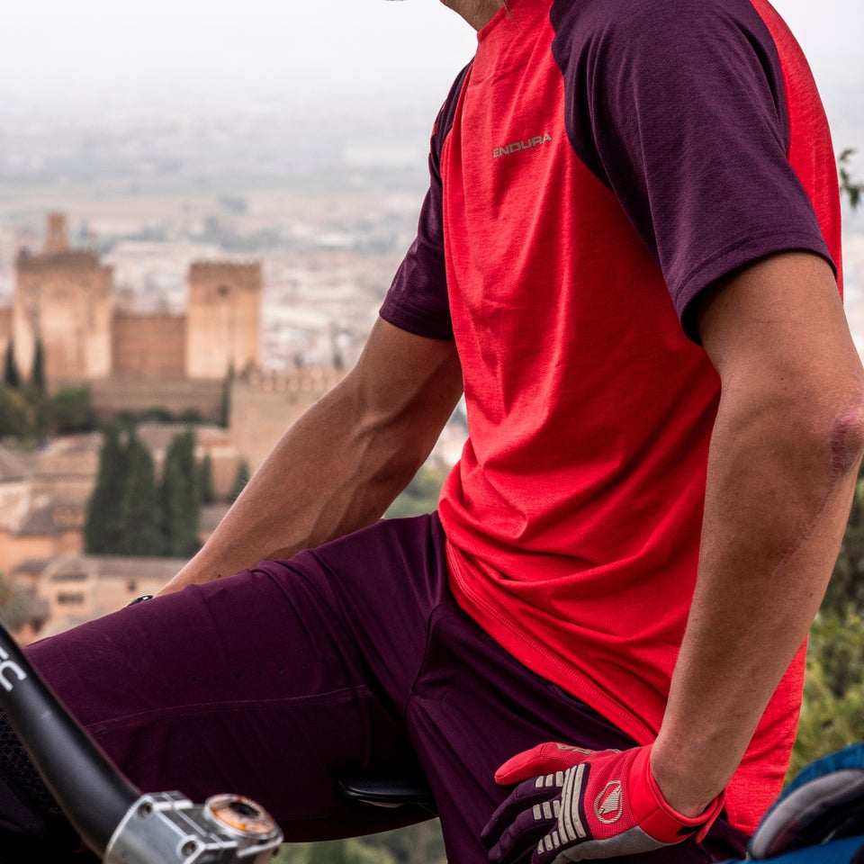 Men's SingleTrack S/S Tee - Pomegranate