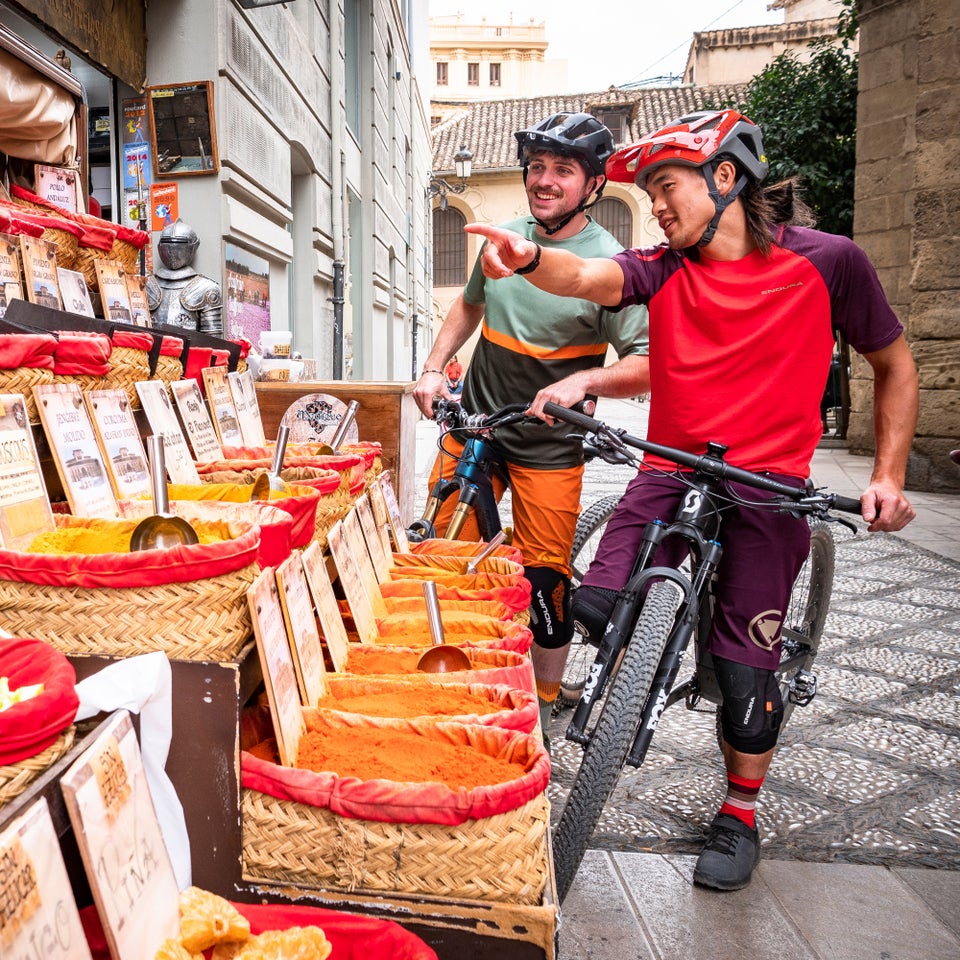 Men's SingleTrack S/S Tee - Pomegranate