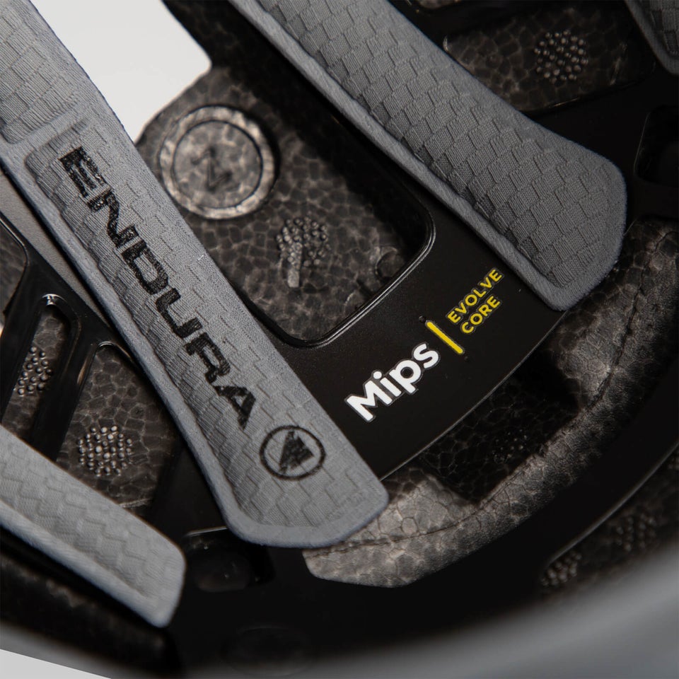 Xtract Mips® Helmet - Red