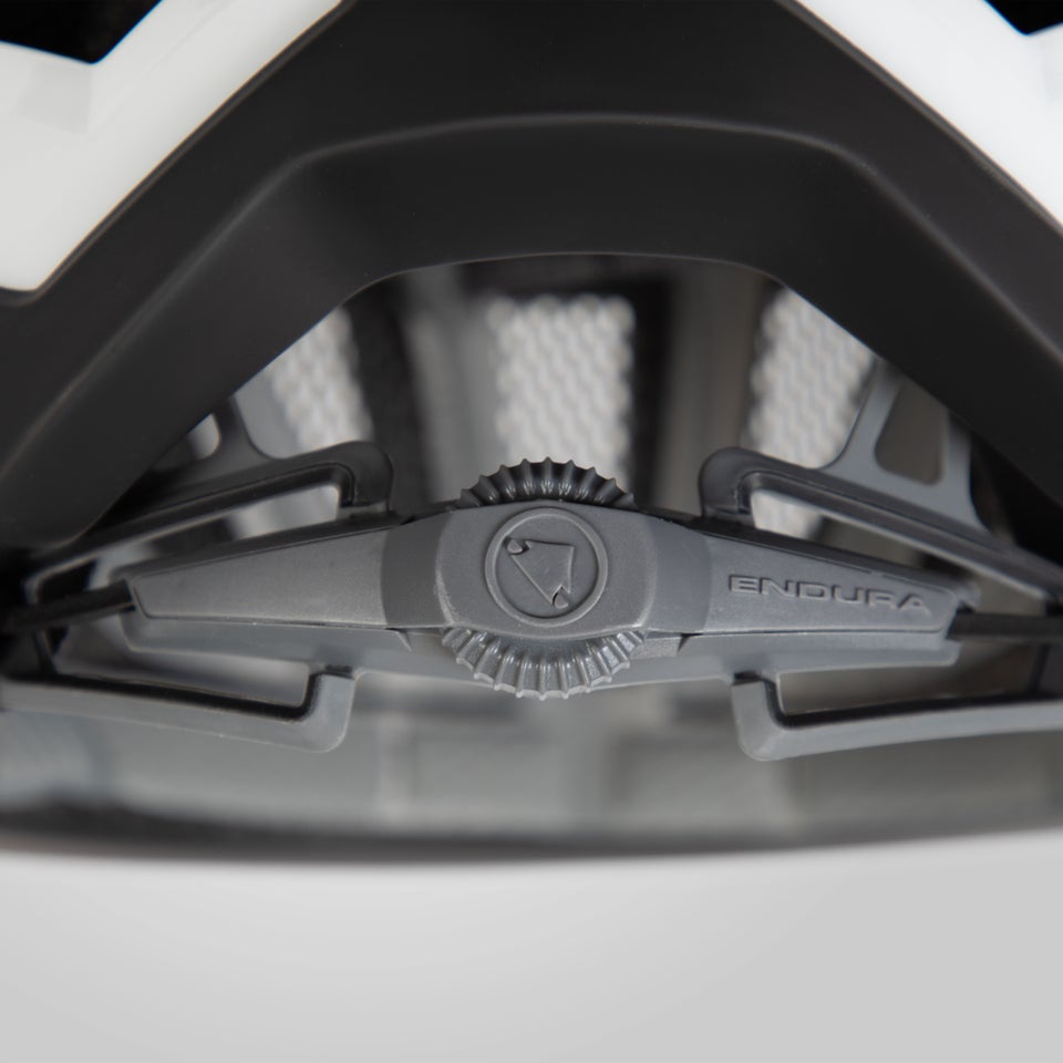 Xtract Helmet - White