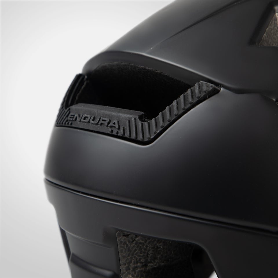 Endura SingleTrack Full Face MIPS® Helmet - Black