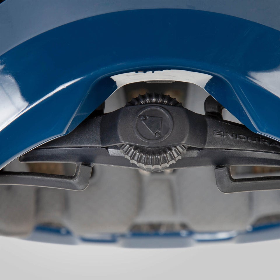 MT500 MIPS® Helm - Blaubeere