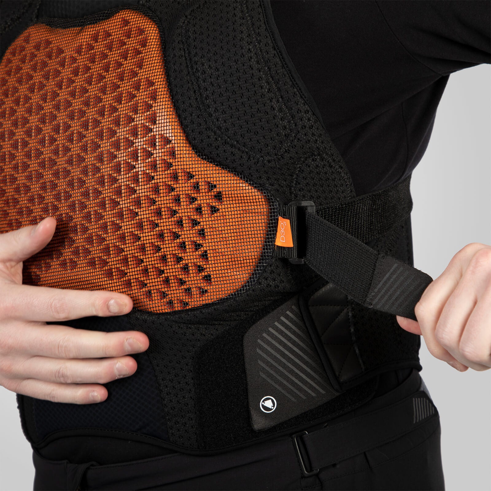 MT500 D3O® Vest - Black | Endura US