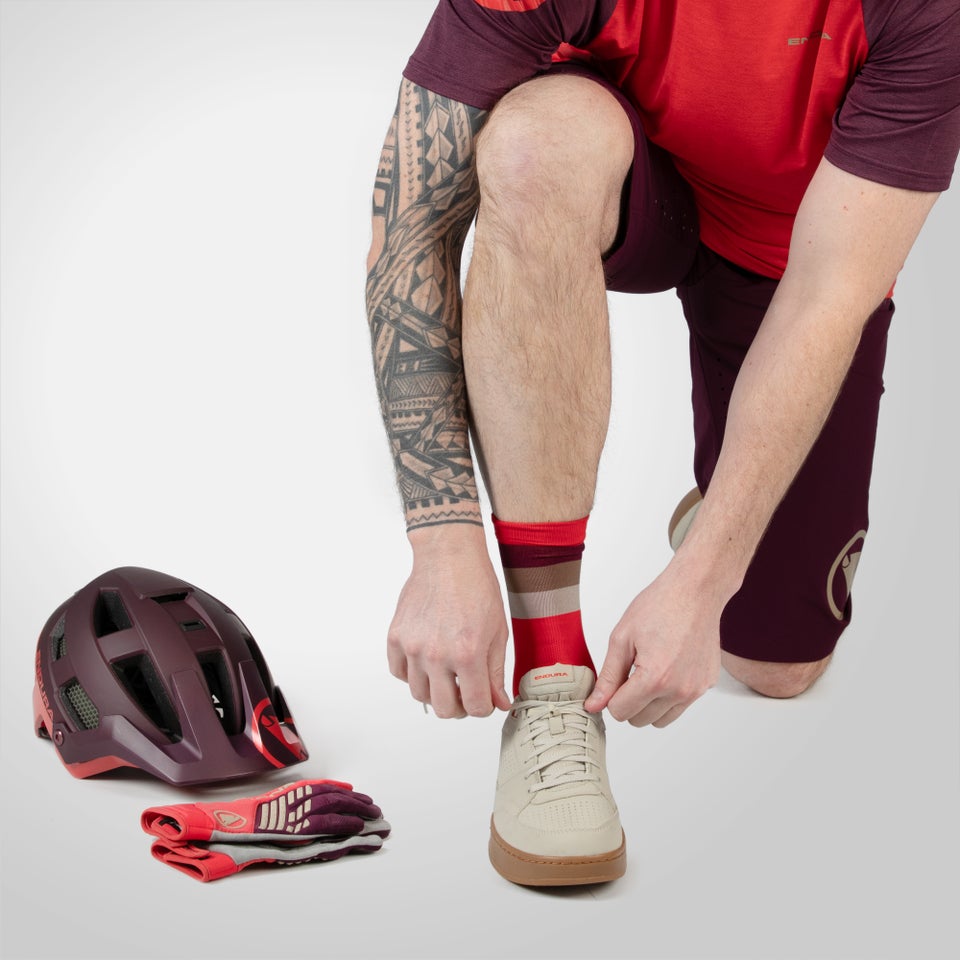 Unisex Bandwidth Socks - Pomegranate