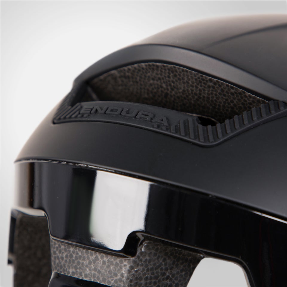 SingleTrack MIPS® Helmet - Black