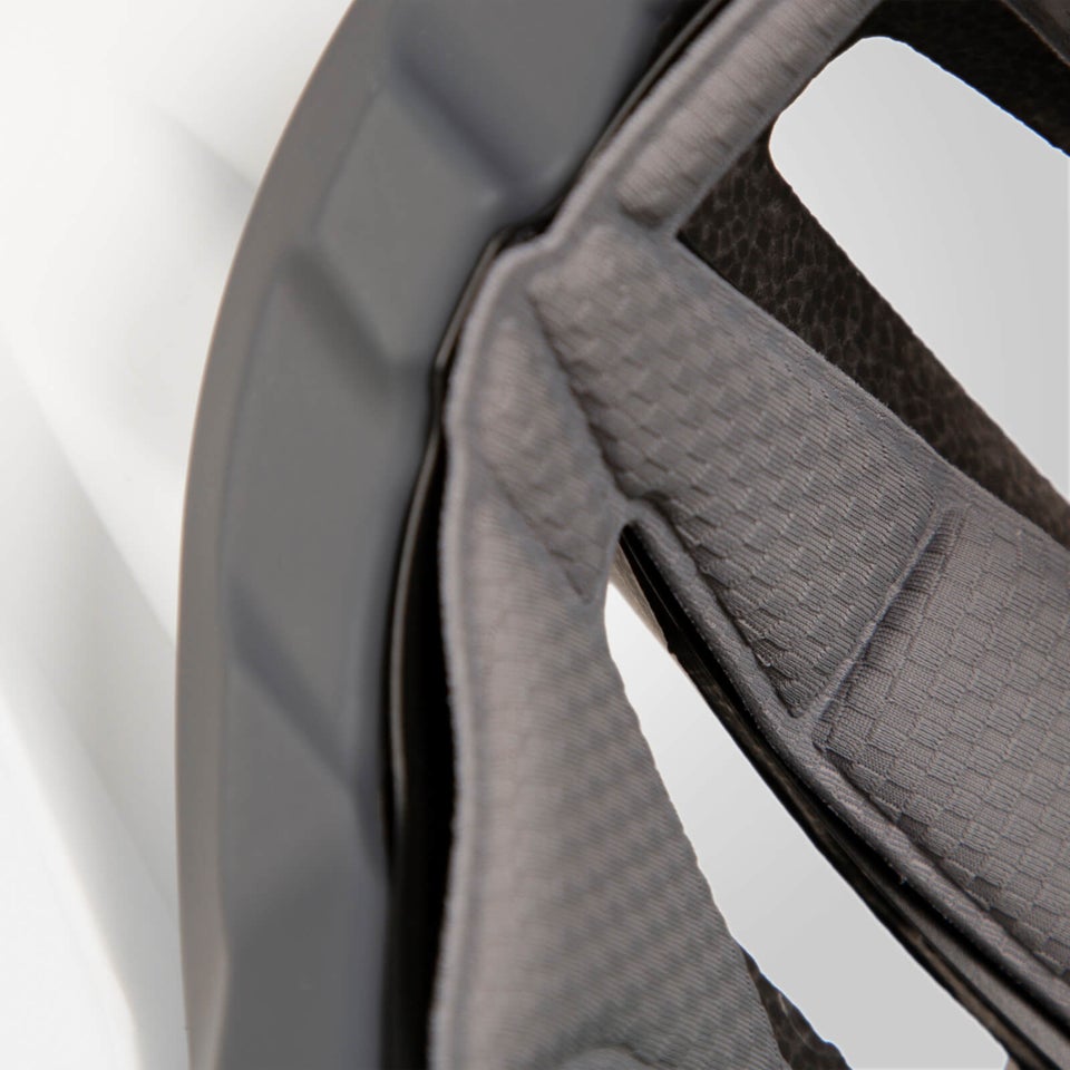 SingleTrack MIPS® Helmet - White