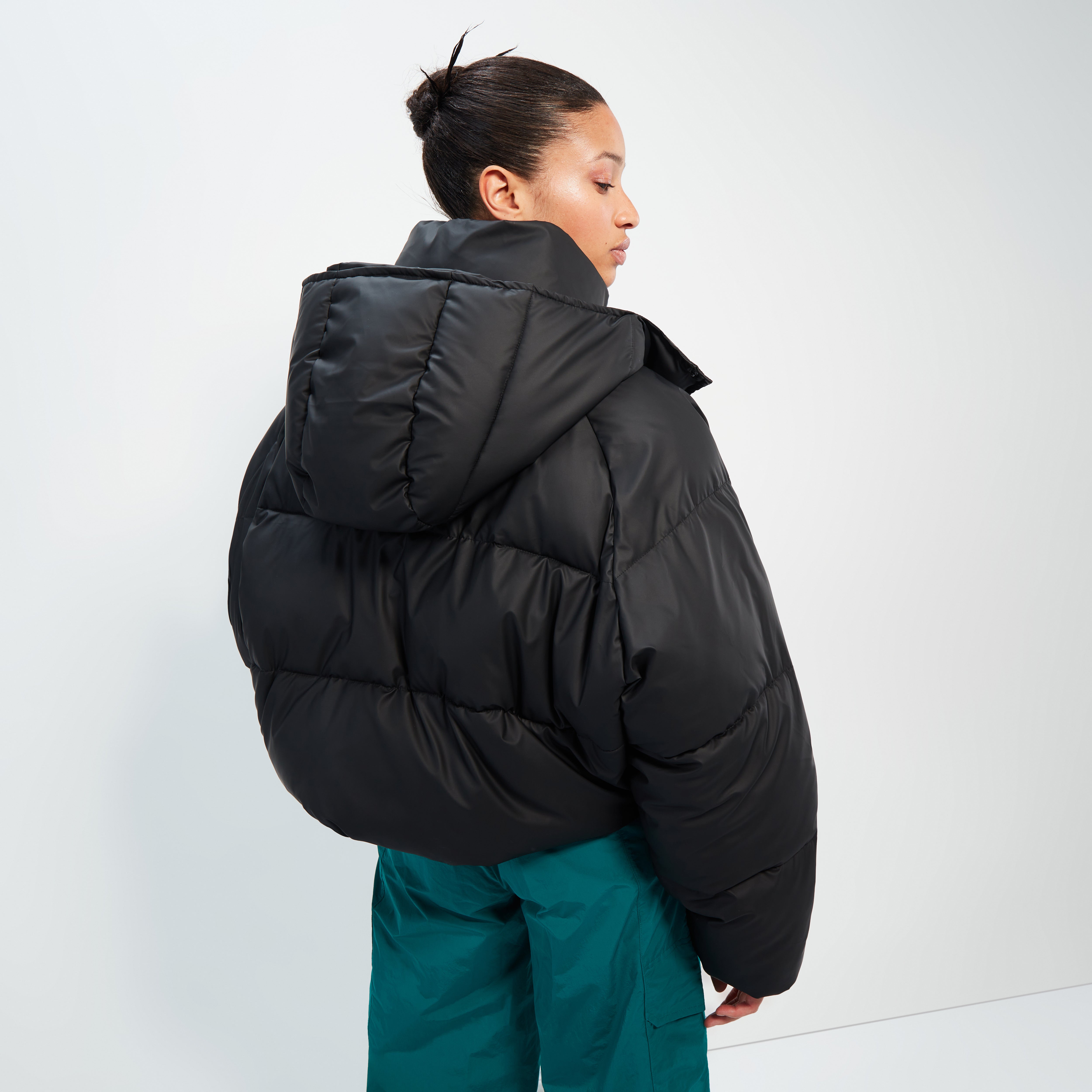 ellesse 　アンダースコート Women's Casagrande Padded Jacket Black | ellesse UK