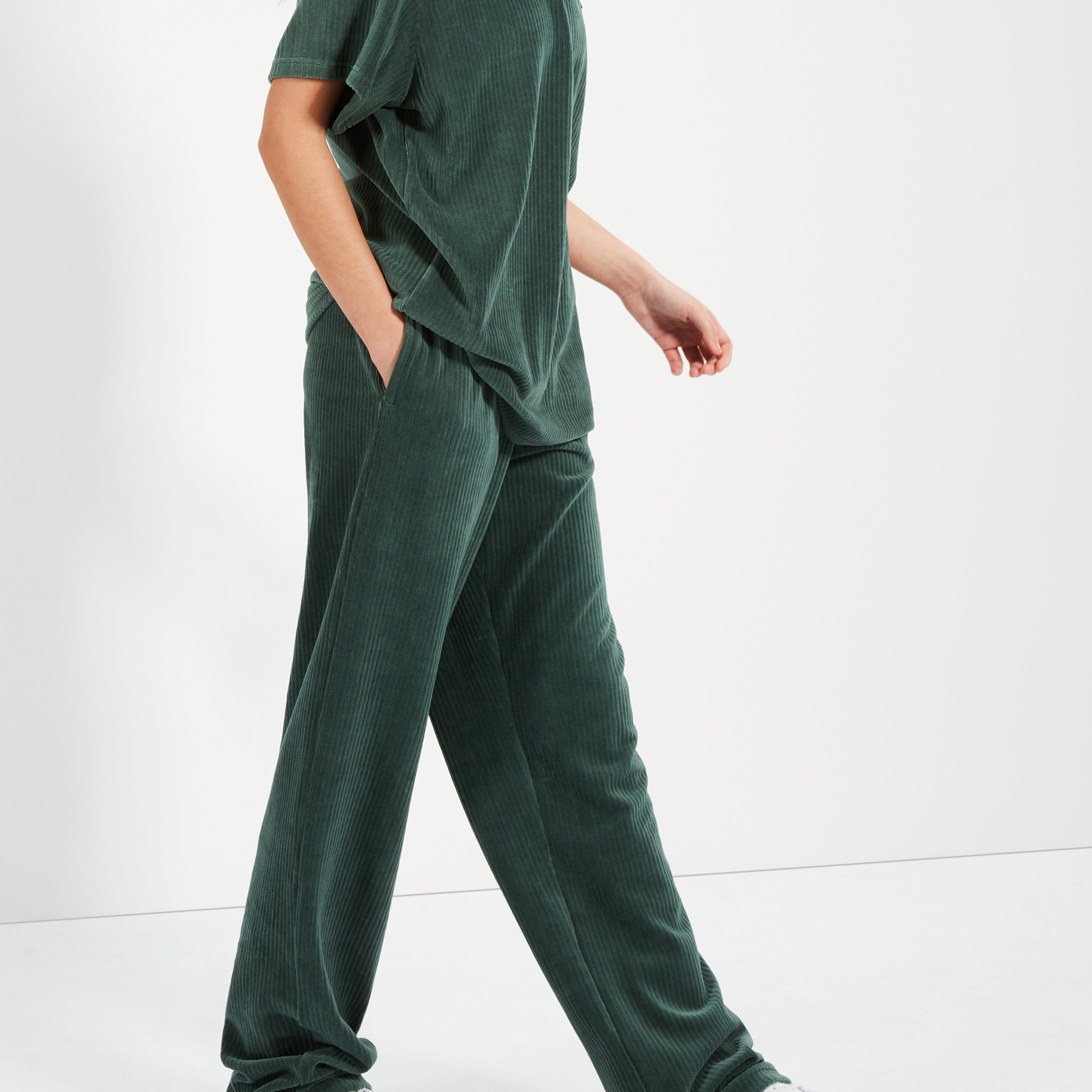 Women's Xana Jog Pant Dark Green | ellesse UK
