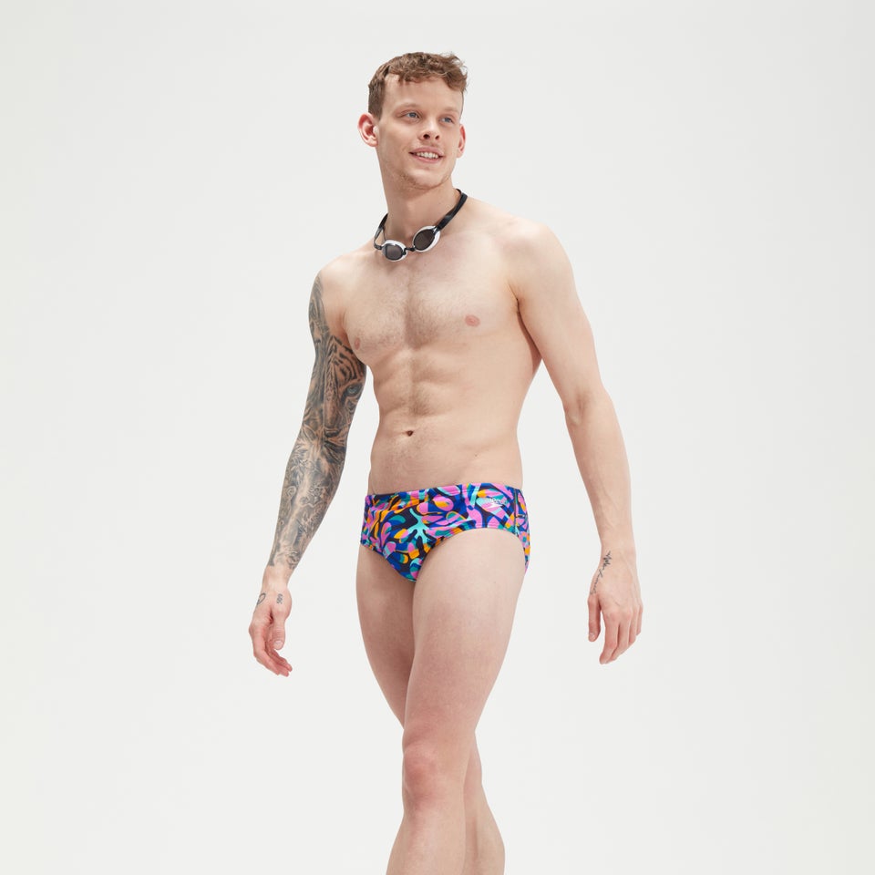 Slip de bain Homme Club Training Allover Digital 8 cm bleu/mangue