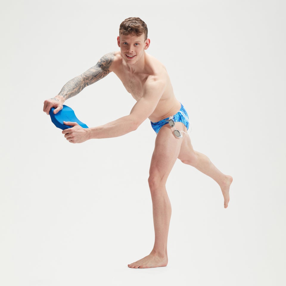 Slip de bain Homme Club Training Allover Digital 5 cm bleu