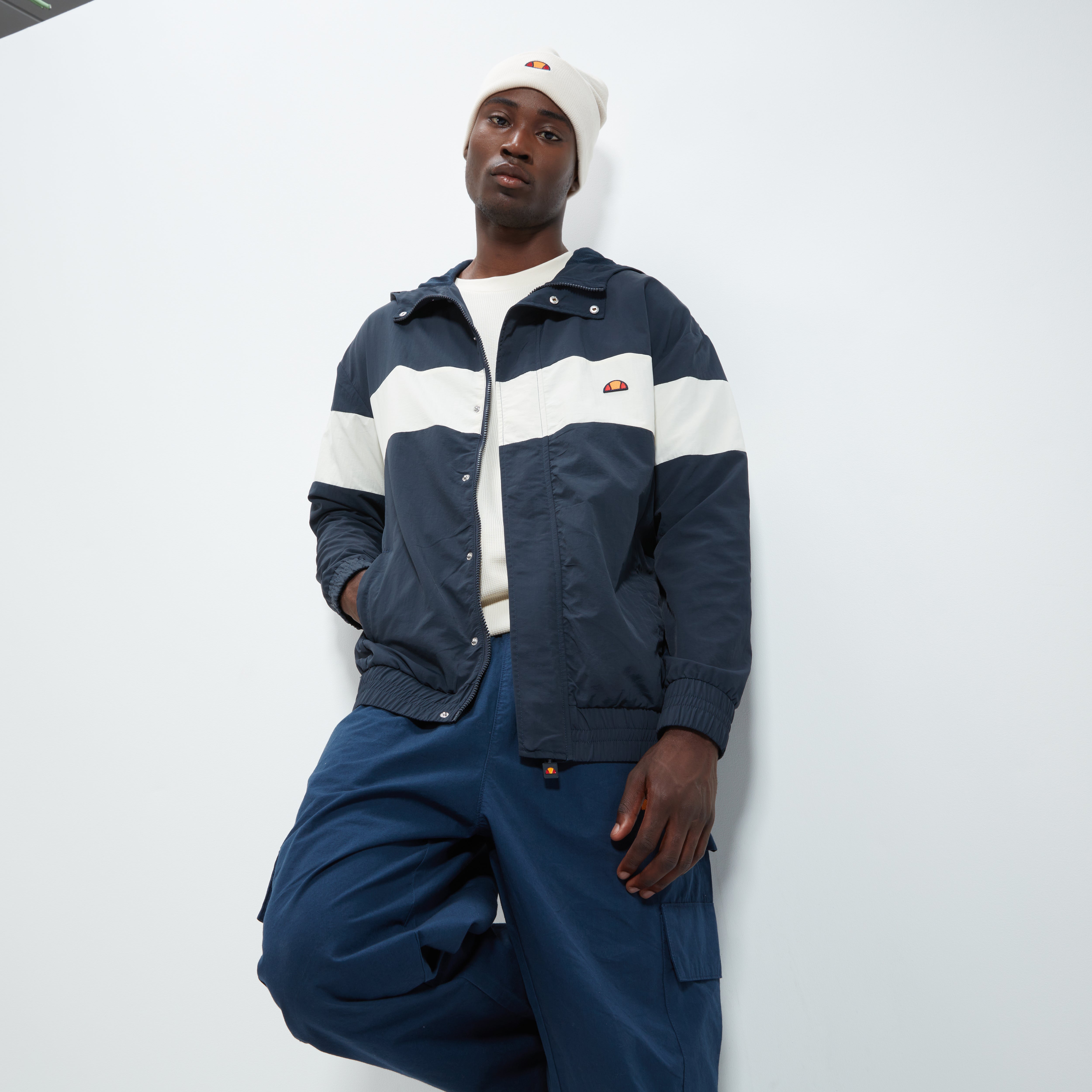 フランスeffe 製プルオーバー ジャケット L Men's Carpa FZ Jacket Navy | ellesse UK