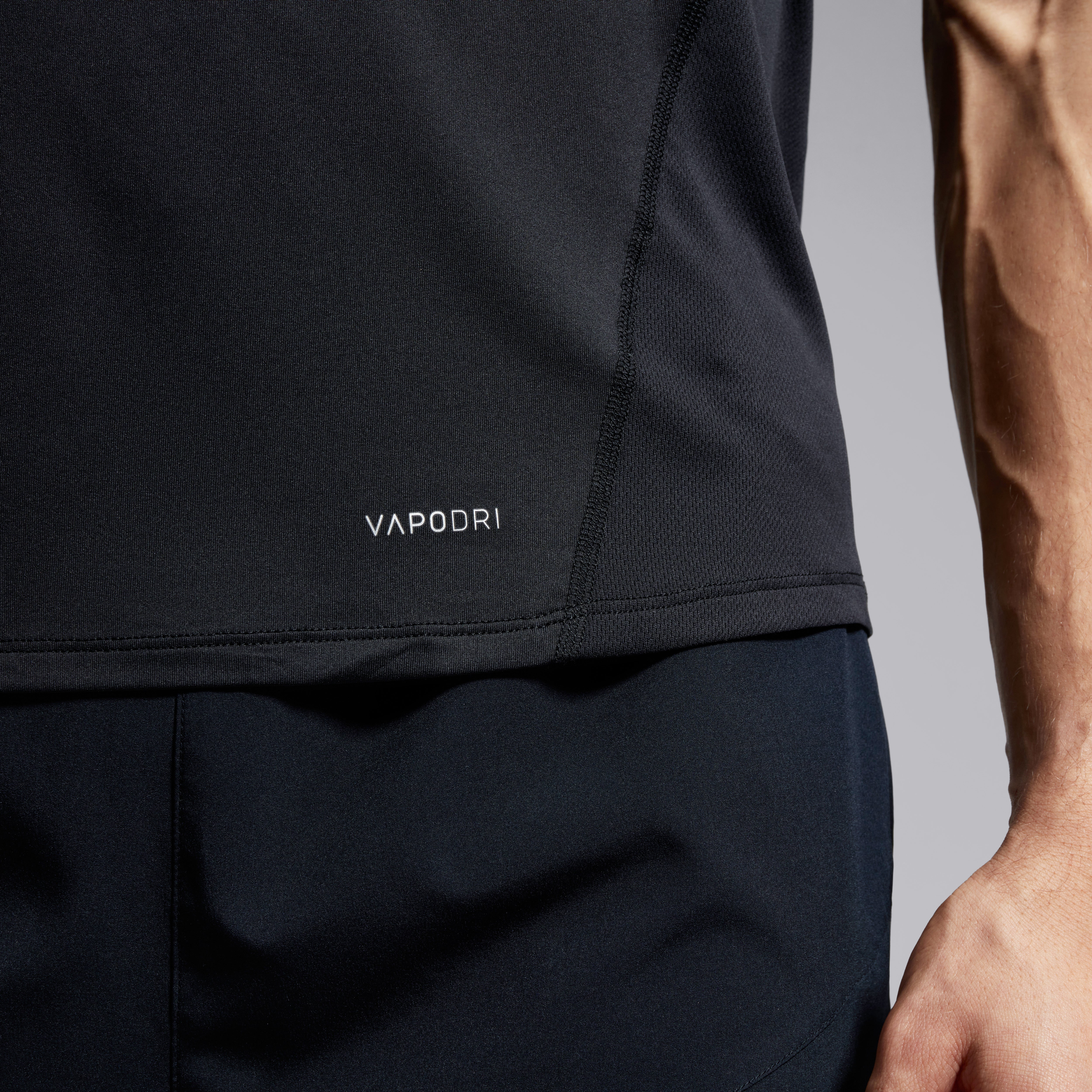 Mens Large Logo Superlight Tee Black | Canterbury