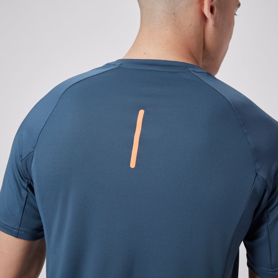 Mens Vapodri Graphic Superlight Tee Navy