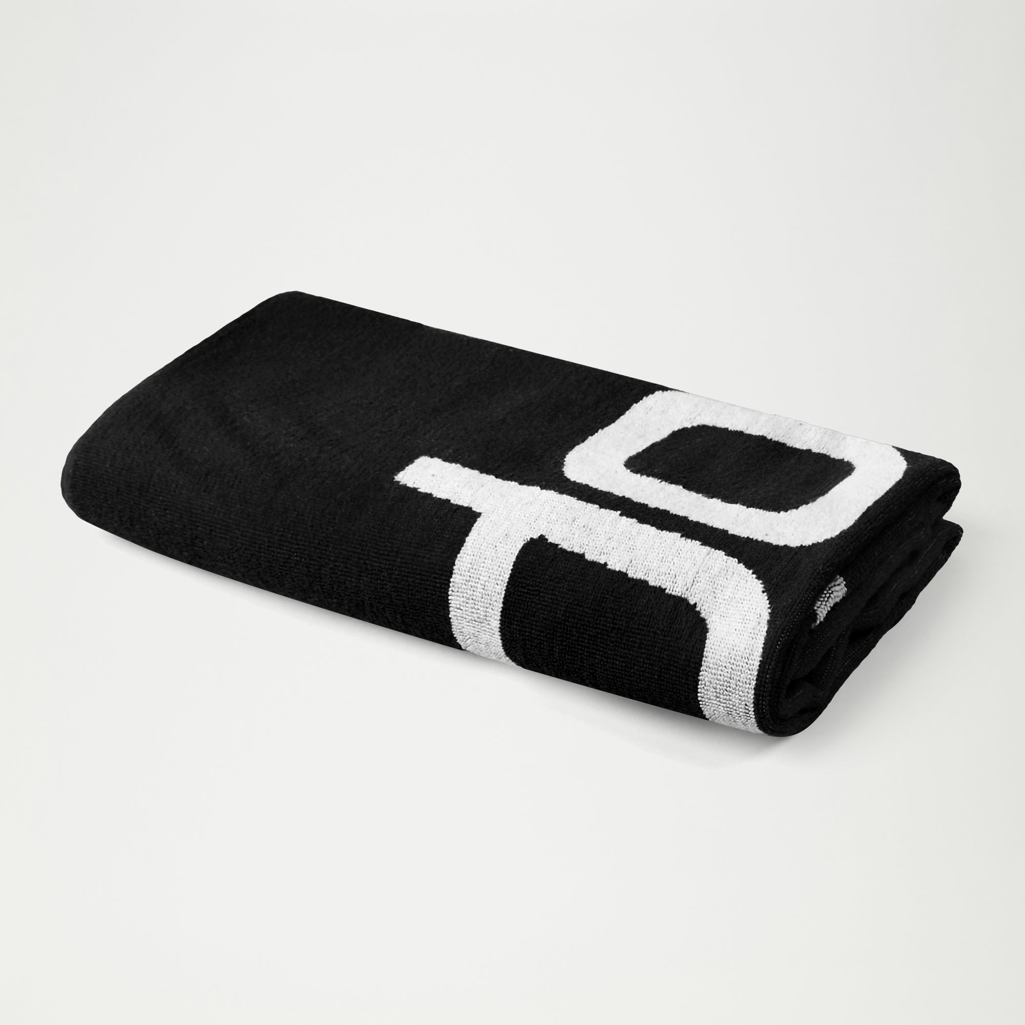 Speedo Logo Towel Black/White
