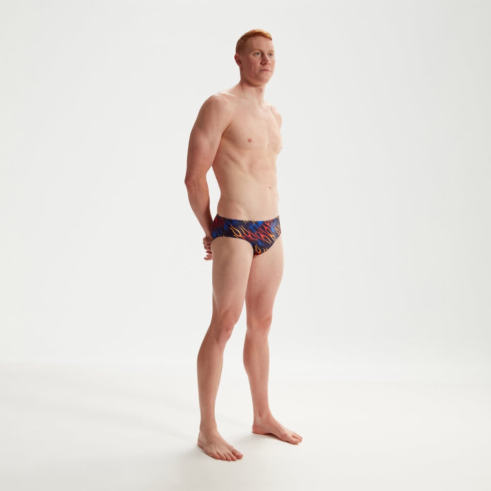 Herren Club Training Badehose mit digitalem Allover-Print, 8 cm Blau/Orange