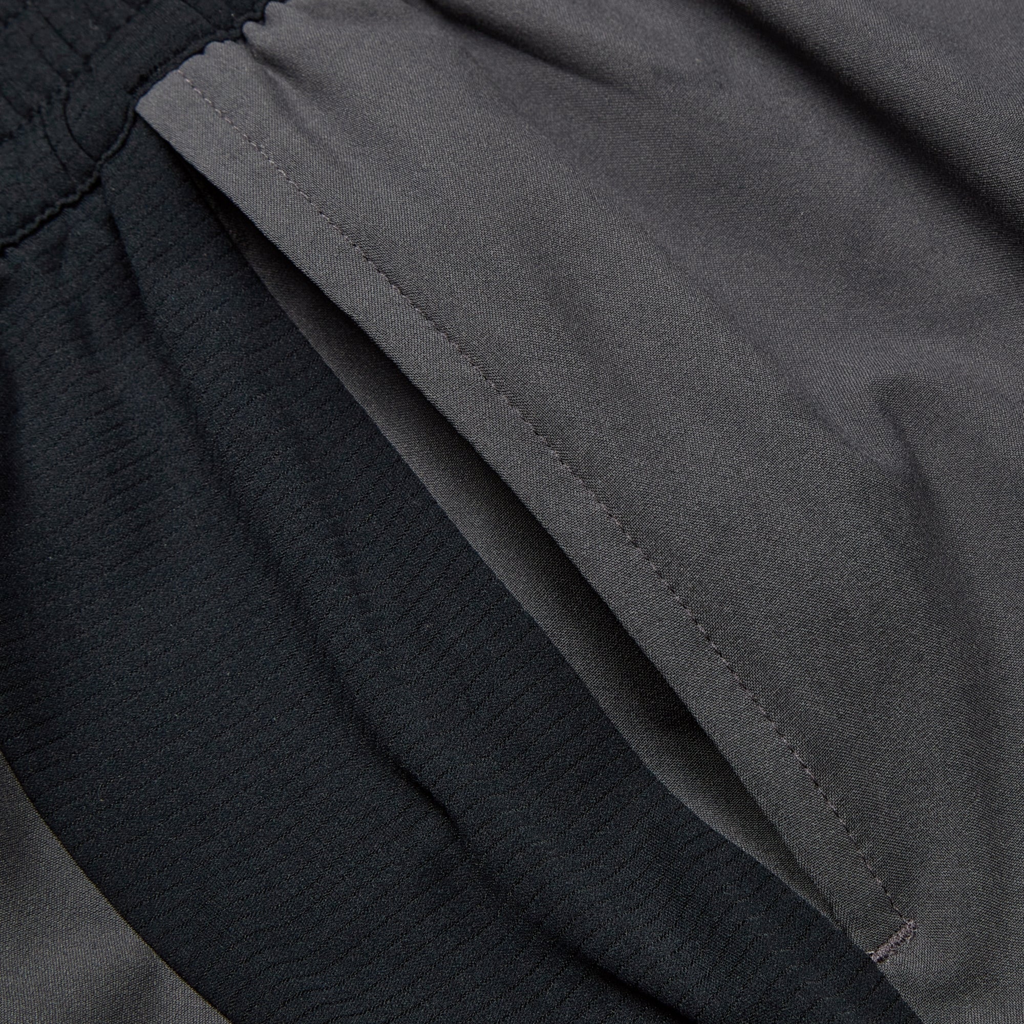 Men's Wayside Short Grey/Black