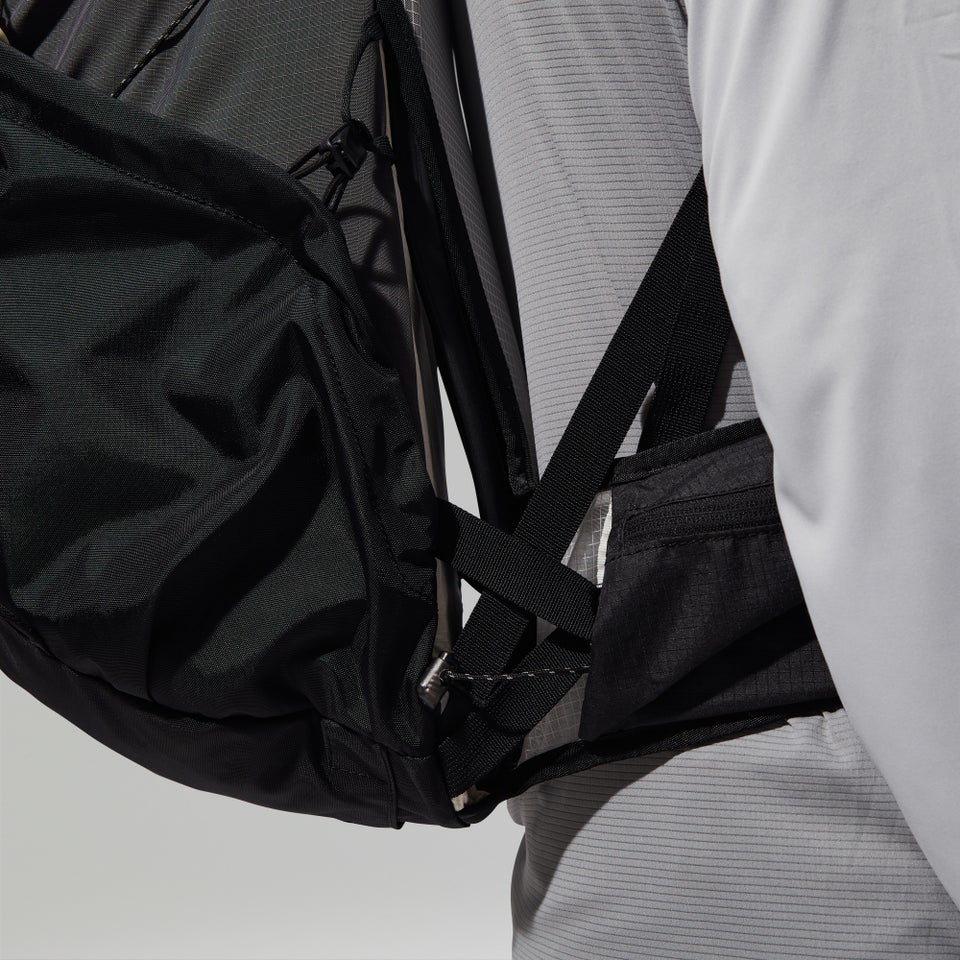 Unisex 3D Freeflow 30+5L Pack Grey/Black