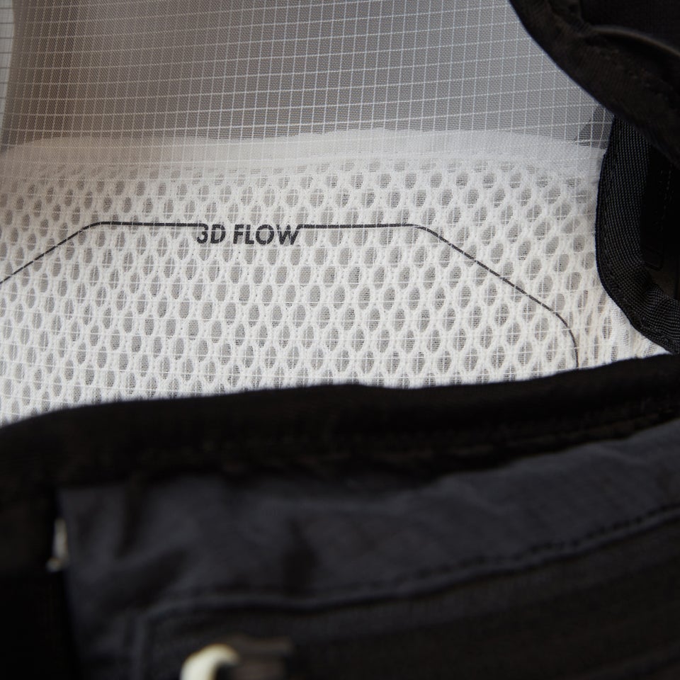 Unisex Freeflow 30L Pack Grey/Black