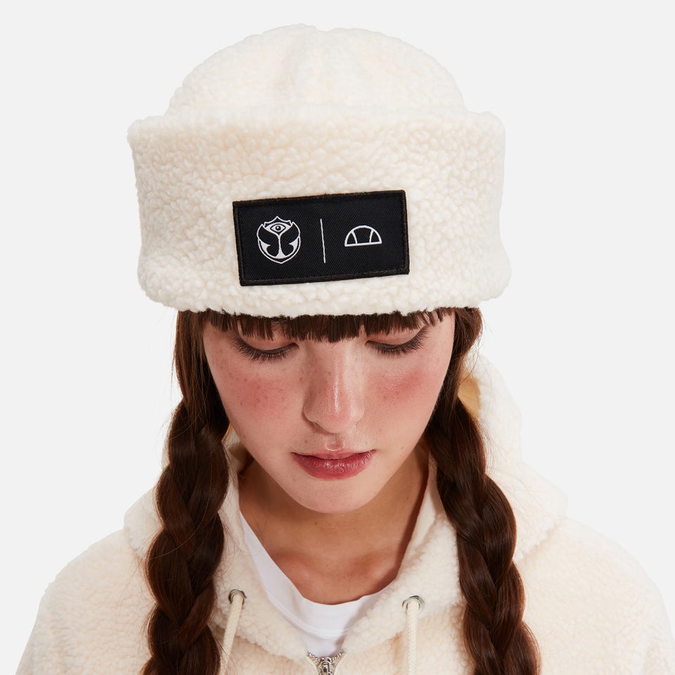 Tomorrowland X ellesse Fleece Beanie Cream