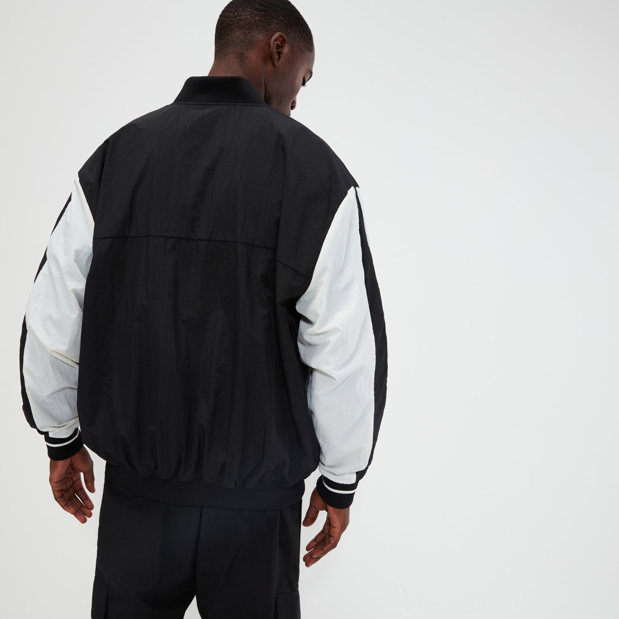 Men's Lacozza Jacket Black | ellesse UK