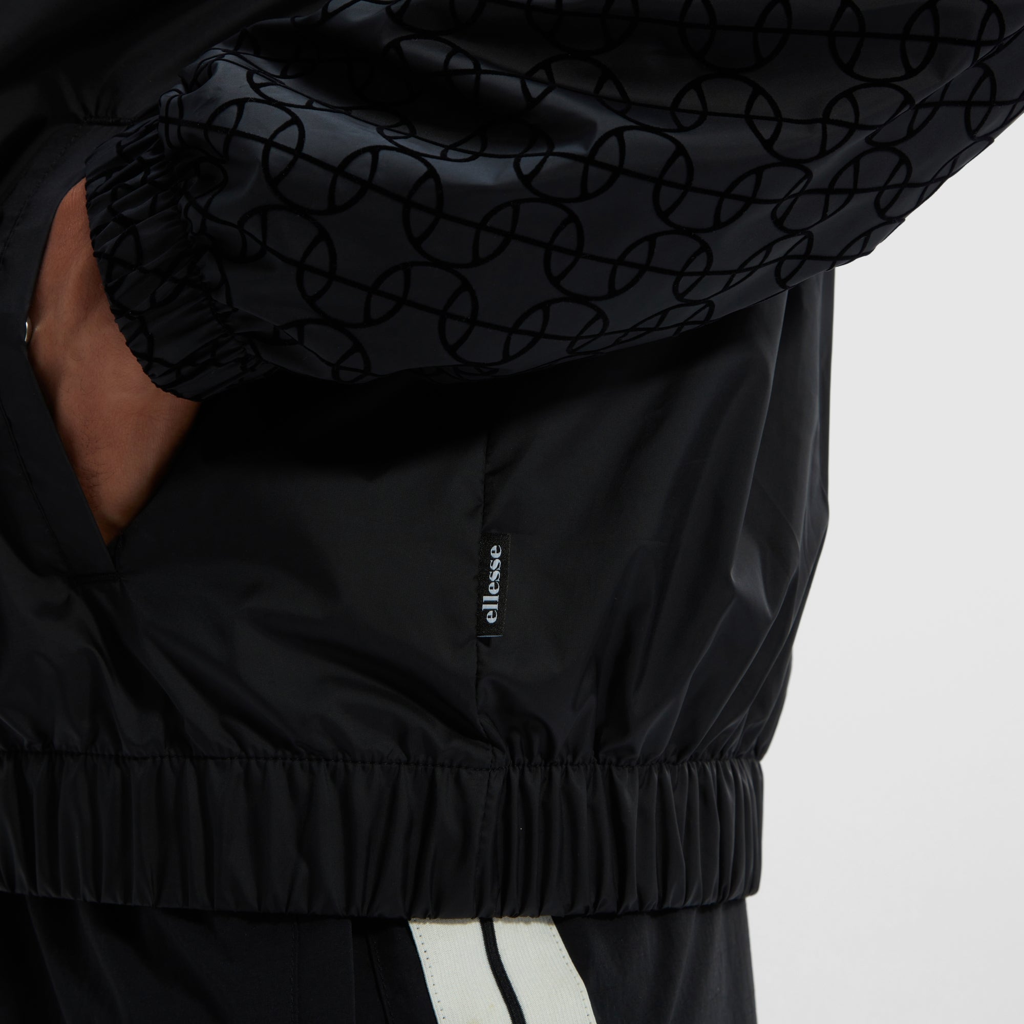 Men's Trezi Jacket Black | ellesse UK