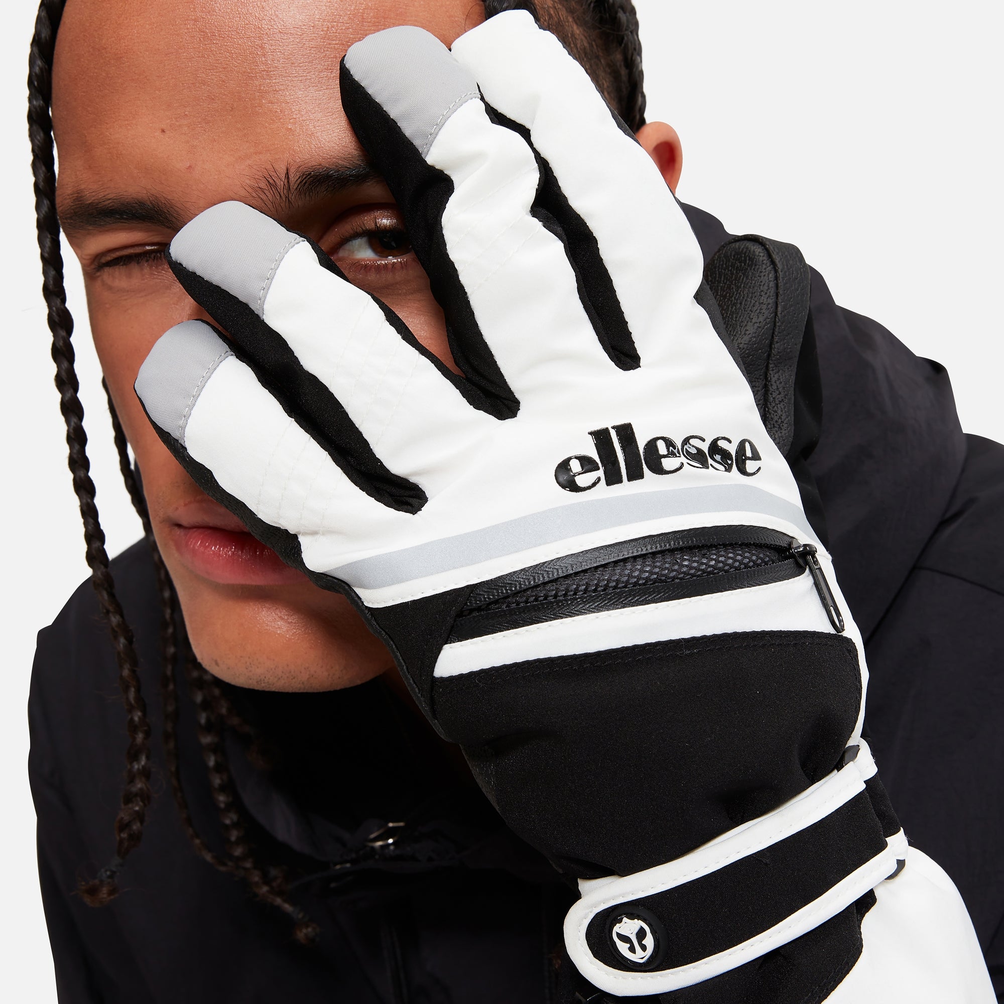 Tomorrowland X ellesse Gloves Black/White | ellesse UK