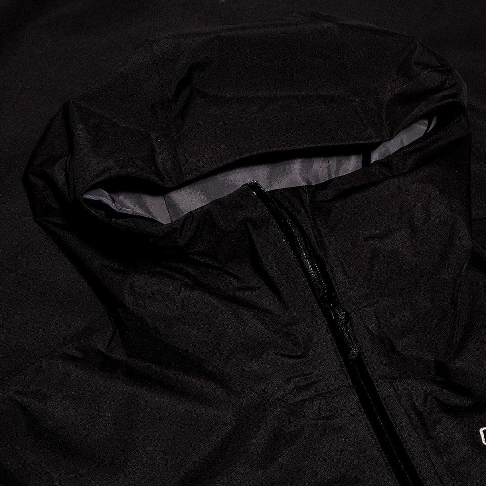 Women's Ashberry Gore-Tex Waterproof Jacket - Black