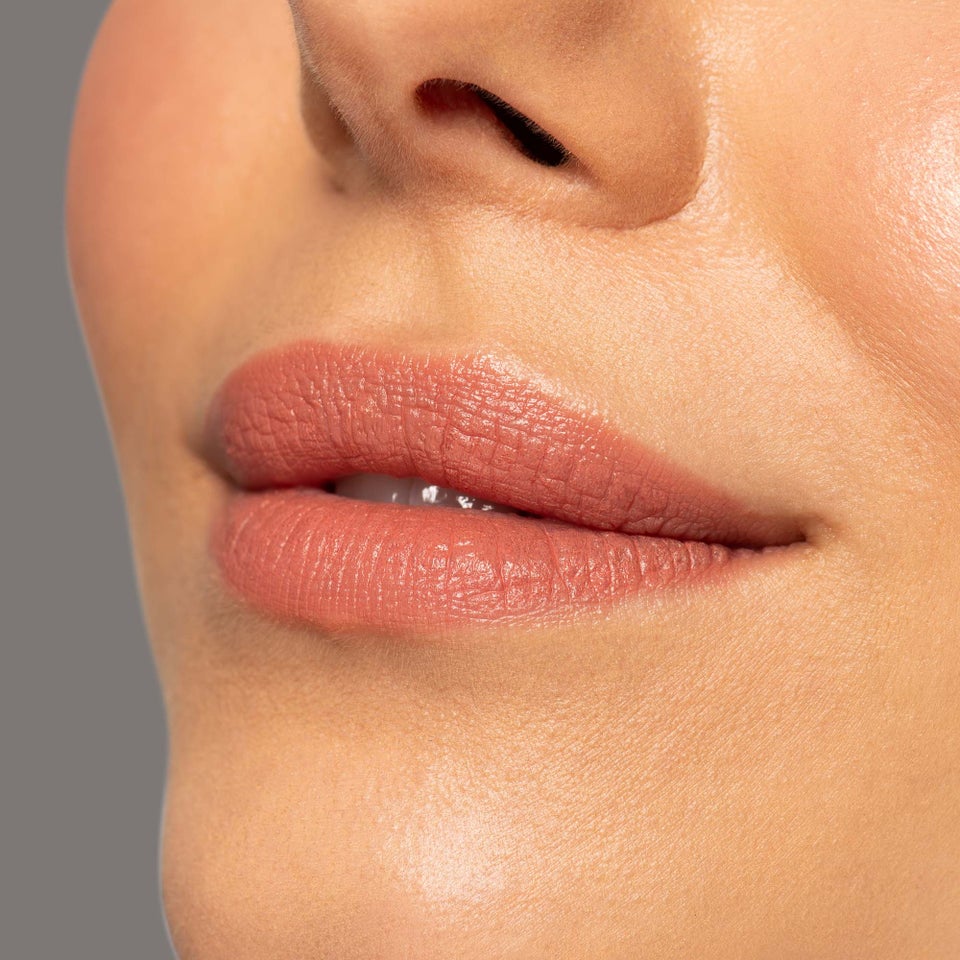 Matte Velour Lipstick - Zoom on the Beach