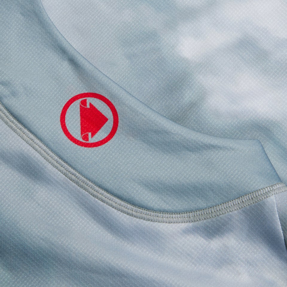 Women's Ltd Pixel Cloud S/S Tee - Dreich Grey