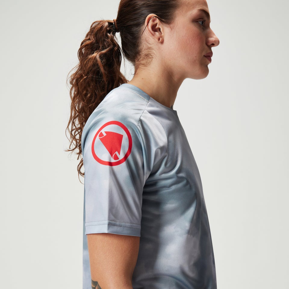 Women's Ltd Pixel Cloud S/S Tee - Dreich Grey